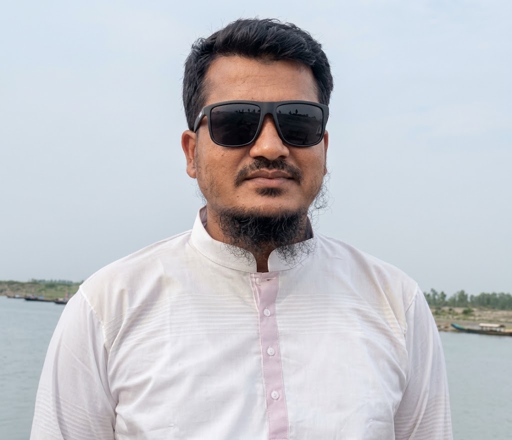 প্রিন্সিপাল - আর রাজী ইন্টারন্যাশনাল মাদ্রাসা